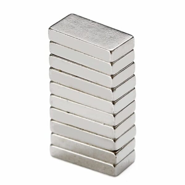 IMÁN NEODIMIO RECTANGULAR 10*5*1MM - Imagen 2