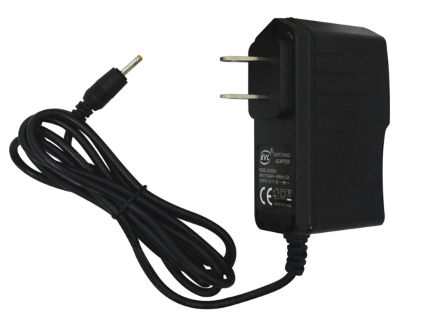 ADAPTADOR CARGADOR 110VAC/5VDC 2A PLUG DC005 ARDUINO UNO MEGA