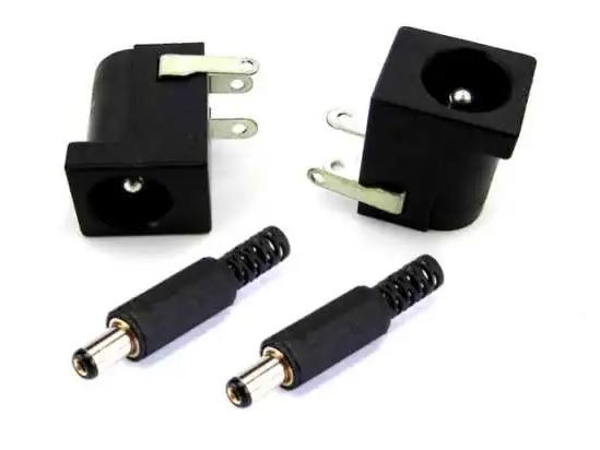 PLUG DC005 VOLTAJE - Imagen 2